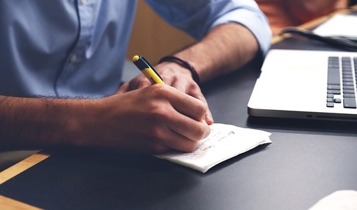 Consignas — Licenciatura en Administración Pública